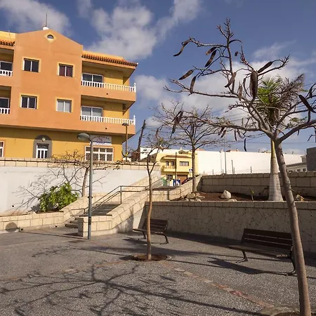 Lovely Tenerife Nearby Airport Apartament
