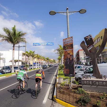 Apartment Lovely Tenerife Nearby Airport *