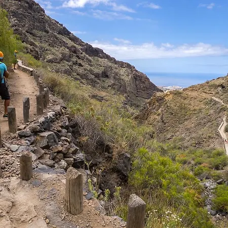 Lovely Tenerife Nearby Airport San Isidro (Tenerife)
